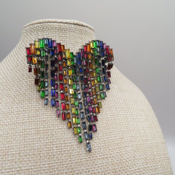 Heart Shaped Rainbow-Colored Baguette Rhinestone Brooch Pin - Picture 3 of 12
